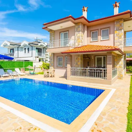 Vila Toprak *